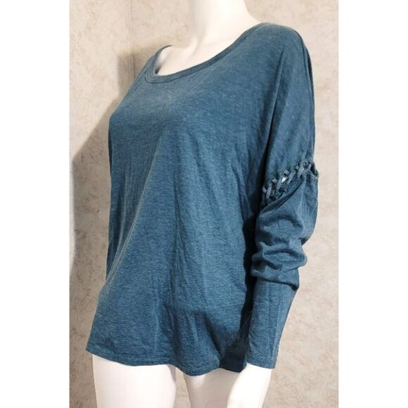NWT - Chaser Heathered Green Jersey Tee with Laced Around Sleeve - Size M - Picture 3 of 8